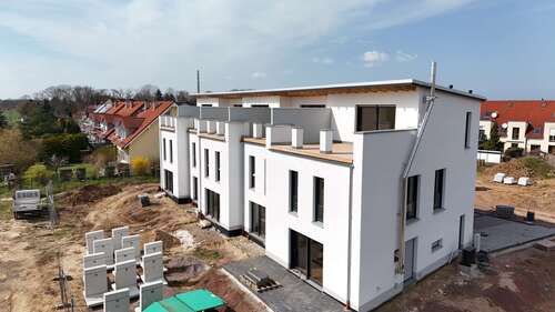 Baufortschritt Haus 1 April 2025 - Reihenmittelhaus mit 146,20 m² in Markranstädt zum Kaufen