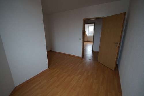 Zimmer 3 - 