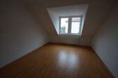 Zimmer 2 - 