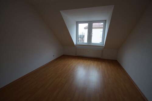 Zimmer 2 - 