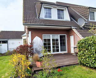Reihenendhaus Nähe Meer - 425.000,00&nbsp;EUR Kaufpreis, ca.&nbsp; 118,00&nbsp;m&sup2;&nbsp;Wohnfl&auml;che in Wendtorf (PLZ: 24235)