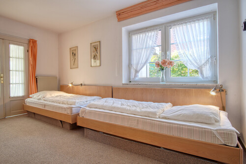 Schlafzimmer EG - 