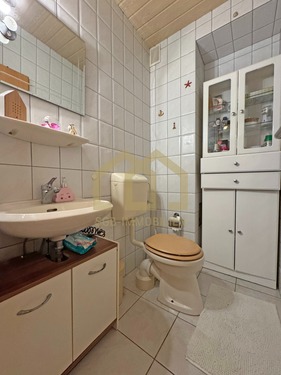 WC - 