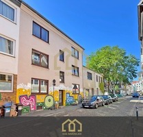 Steintor: MFH mit 8 Wohnungen, 2 Terrassen + 3 Balkonen + Dachterrasse mit einem Faktor von 19 - Bremen
