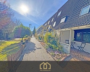 Achim: 5-Zimmer-Reihenhaus mit Garten, EBK & ausgebautem Dachgeschoss + Garage