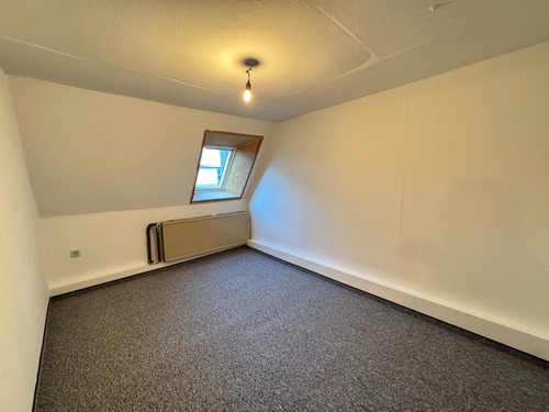 OG2 Zimmer 3 - 