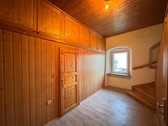 OG1 Flur 1 - 6 Zimmer Reihenmittelhaus in Freiberg