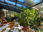 Wintergarten 2 - Haus mit Wintergarten, 3 Garagen, Platz für Kinder und Hobbys