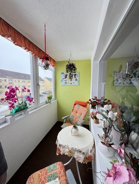 IMG_4979 - Ruhige helle 3-Zimmer-Wohnung 1.OG mit Balkon vermietet zu verkaufen