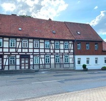 Fachwerkhaus mit 2 Wohnungen und Gewerbe - Weißenborn/Erzgebirge