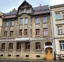 Mehrfamilienhaus im Jugendstil, zentrale Lage, teilvermietet mit Sanierungs-AfA - Döbeln