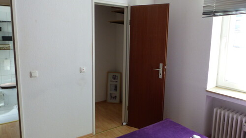 Abstellraum- Schlafen - Etagenwohnung mit 45,00 m&sup2; in Köln Deutz zum Kaufen