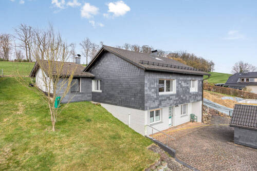 Haus - Einfamilienhaus mit viel Potenzial in grüner Lage von Wipperfürth Ohl