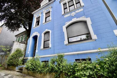 Haus - 9 Zimmer Mehrfamilienhaus, Wohnhaus zum Kaufen in Remscheid