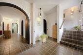 Flur - Einfamilienhaus mit 352,80 m&sup2; in Radevormwald zum Kaufen