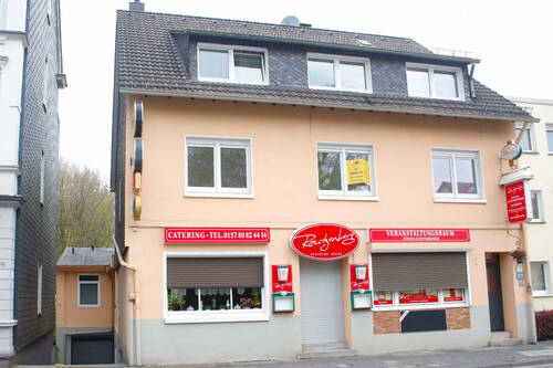 Hausansicht - Gastronomische Vollexistenz mit zusätzlichen Mieteinnahmen