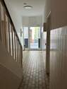 Eingang Vorderhaus - Mehrfamilienhaus, Wohnhaus mit 531,70 m² in Köln / Deutz zum Kaufen