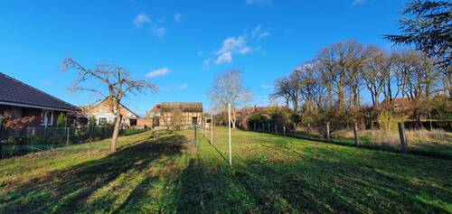 Grundstück_Garten_rückwärtige Ansicht - 