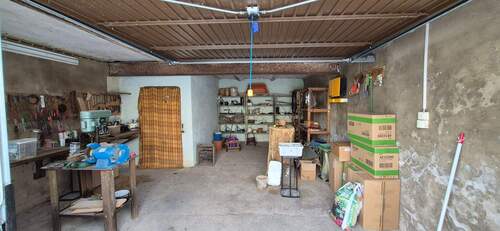 Wirtschaftsgebäude-Tor1.jpg - 