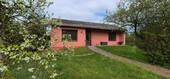 Frontansicht - Direkt am Elbdeich * Kleiner, feiner Bungalow auf großem Grundstück mit EBK, Kamin und Garage