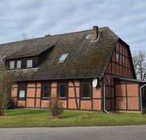 Viel Wohnraum zum Gestalten in ländlicher Idylle - Prezelle Lomitz