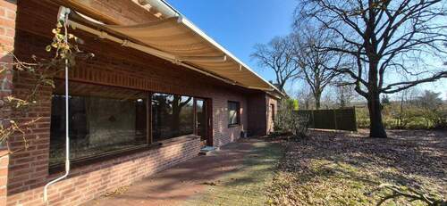 mit Markise - 6 Zimmer Einfamilienhaus in Dannenberg