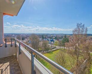 Helle 3 Zimmerwohnung mit Ausblick, Aufzug und Tiefgaragen-Box - Villingen-Schwenningen