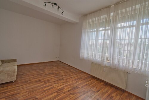 Lichtdurchfluteter Wohn- Schlafbereich - 1 Zimmer Etagenwohnung in Villingen-Schwenningen