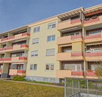 Charmante Erdgeschosswohnung mit Balkon, TG-Stellplatz und direktem Zugang ins Grüne - Villingen-Schwenningen