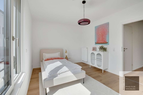 Zimmer1_OG - 