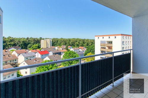 Balkon - 272.000,00&nbsp;EUR Kaufpreis, ca.&nbsp; 88,00&nbsp;m&sup2;&nbsp;Wohnfl&auml;che