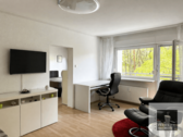 Arbeiten / Kind - 3 Zimmer Etagenwohnung in Neu-Isenburg