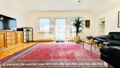 OG / DG Wohnzimmer / Zugang Balkon - 
