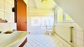 OG / DG Badezimmer / Wanne / Dusche - 
