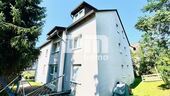 Seitenansicht / Haupteingang - 