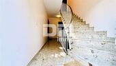 EG Haupteingang / Treppenhaus - 