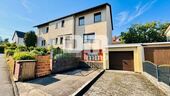 Frontanansicht / Garage - 4 Zimmer Doppelhaushälfte zum Kaufen in Fuldabrück