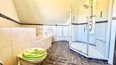 OG / DG Bad Wanne - Dusche - 