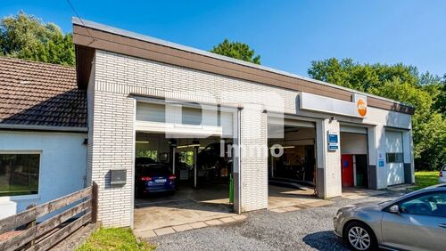 Frontansicht Hallenteil - 6 Zimmer Werkstatt in Waldkappel