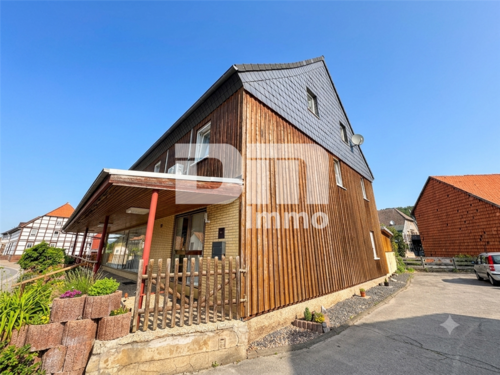 Seitenansicht - Einfamilienhaus mit 230,00 m&sup2; in Dassel zum Kaufen