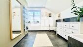 OG / DG Badezimmer / Wanne / Dusche - 