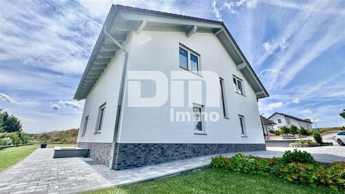 Frontansicht - 5 Zimmer Einfamilienhaus zum Kaufen in Bad Arolsen