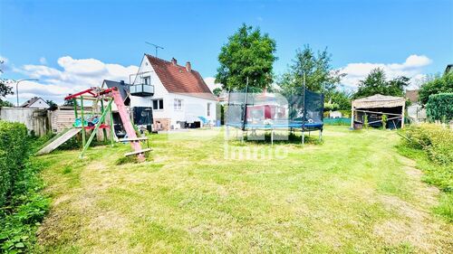 Großer angelegter Gartenbereich - 