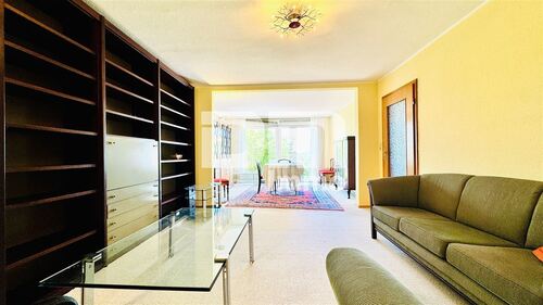 EG Wohn / Esszimmer / Zugang Balkon - 