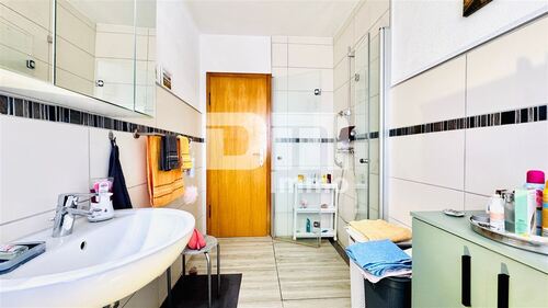 EG Badezimmer / Dusche ebenerdig - 