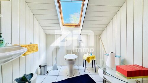 DG WC - 