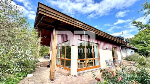 Haus 1 Rückansicht / Terrasse - 8 Zimmer Doppelhaushälfte in Breuna