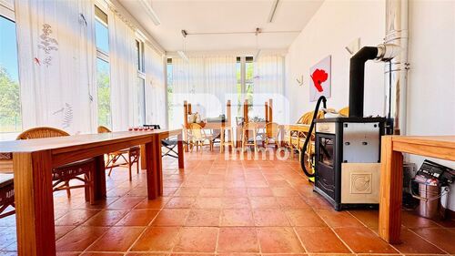 EG Hauptraum / Gastraum groß / Zugang Terrasse 1 - 