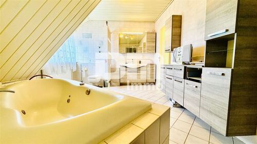 DG Badezimmer / Whirlpool / Dusche - 