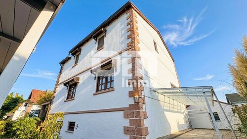 Seitenansicht / Schleppdach - 6 Zimmer Einfamilienhaus in Riedstadt